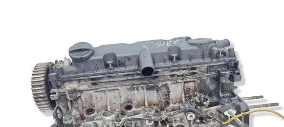 Peugeot 307 Engine head 9634963010