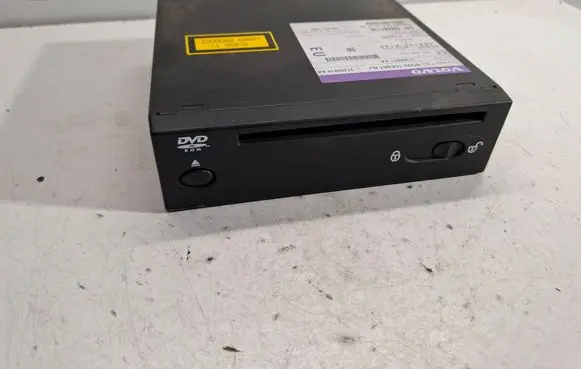 Navigation unit CD/DVD player