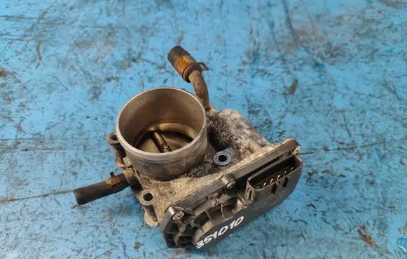 KIA Sportage Throttle body valve 351002B300