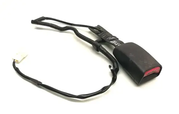 Lexus RX 300 Front seatbelt buckle E067902 B510