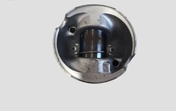 BMW 3 E90 E91 Piston 0000