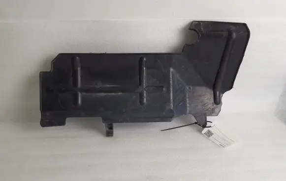 Volvo XC40 Intercooler air guide/duct channel L1020480 8200422831