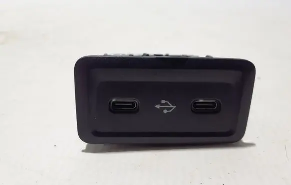 USB socket connector