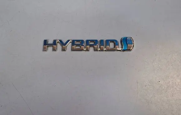Toyota RAV 4 (XA40) Fender model badge letters 7544542010