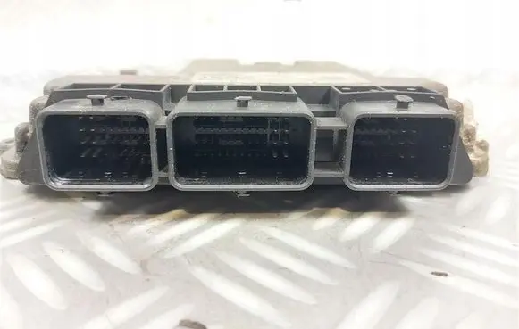 Ford Focus Engine control unit/module 4M5112A650KE