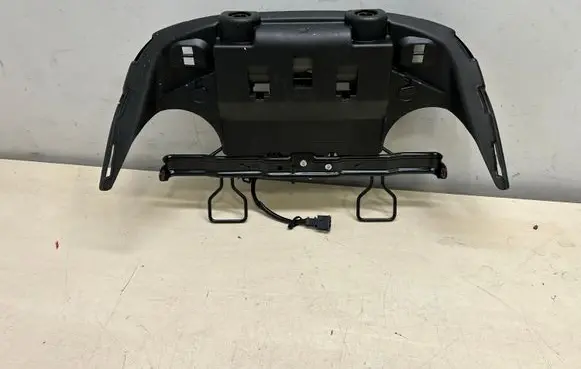 Audi A8 S8 D4 4H Front seat headrest 4H0881731