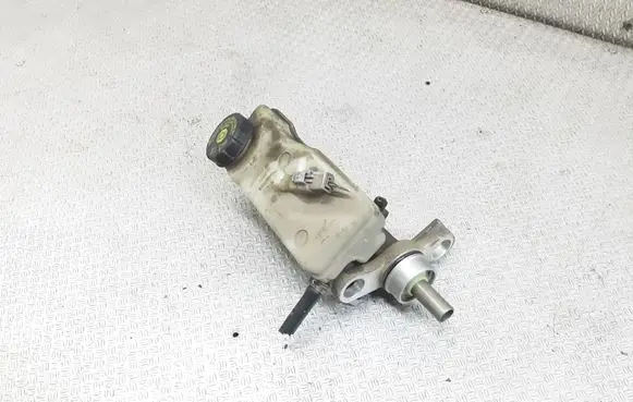 Renault Scenic II - Grand scenic II Master brake cylinder 32067111D