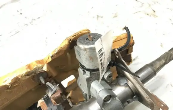 Nissan Primera Ignition lock