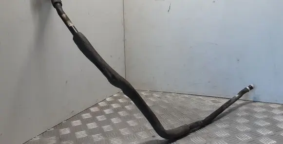 Mercedes-Benz E W212 Engine coolant pipe/hose A2128305996