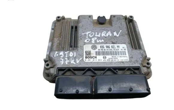 Volkswagen Touran I Engine control unit/module 03G906021AN 03G906021MM 0281014044