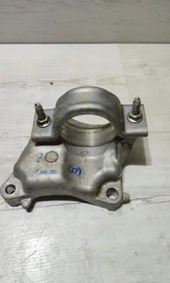 Mazda 2 Driveshaft support bearing bracket 