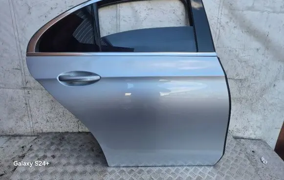 Rear door