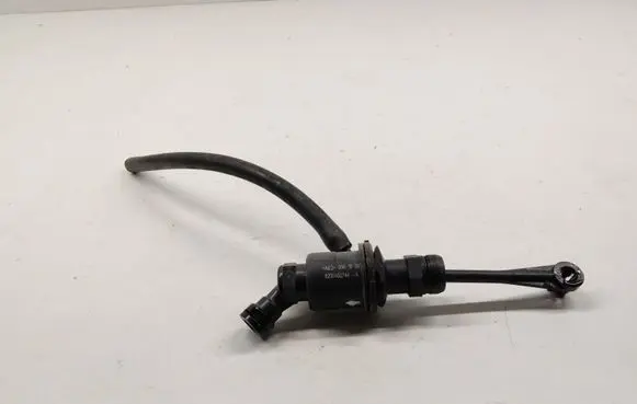 Renault Kangoo II Clutch slave cylinder 8200492744