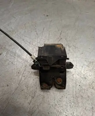 Mercedes-Benz C W203 Loading door lock A1717500085 A1717500185