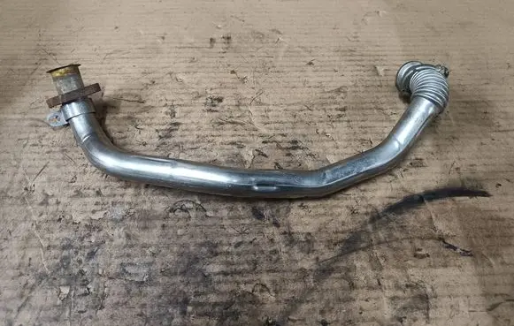 EGR valve line/pipe/hose