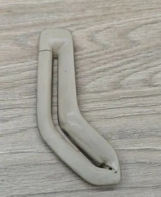 Volvo XC90 Seat belt trim 1882
