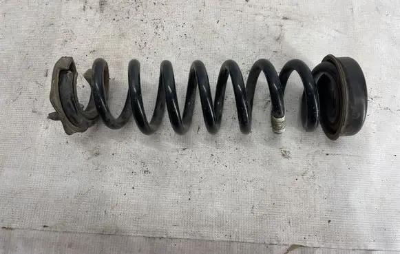 BMW 3 F30 F35 F31 Rear coil spring 6764419