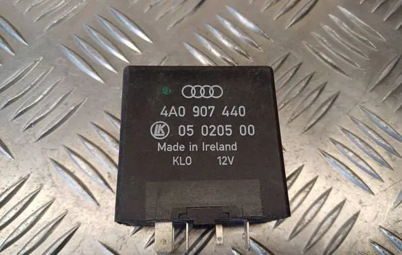 Audi A6 S6 C5 4B Wing mirror control module 4A0907440 361