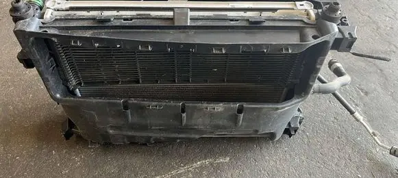 Renault Zoe Radiator set 921007736R