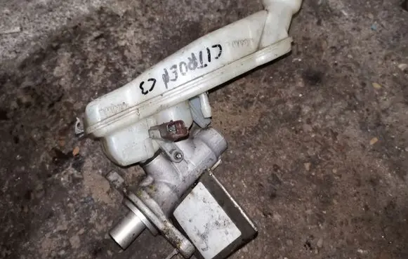 Citroen C3 Master brake cylinder