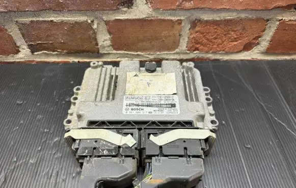 Ford Fiesta Airbag control unit/module C1B1-12A650-EF C1B112A650EF 0261S09317