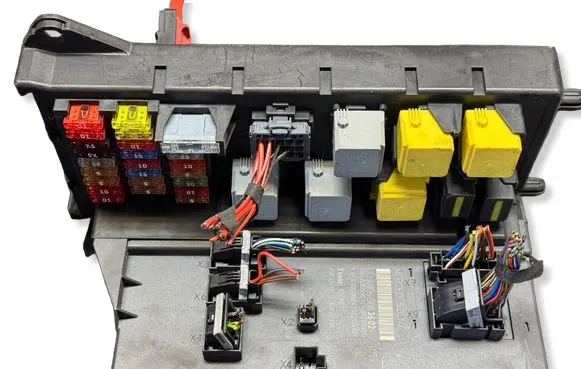 Mercedes-Benz Sprinter W906 Comfort/convenience module A9069003602