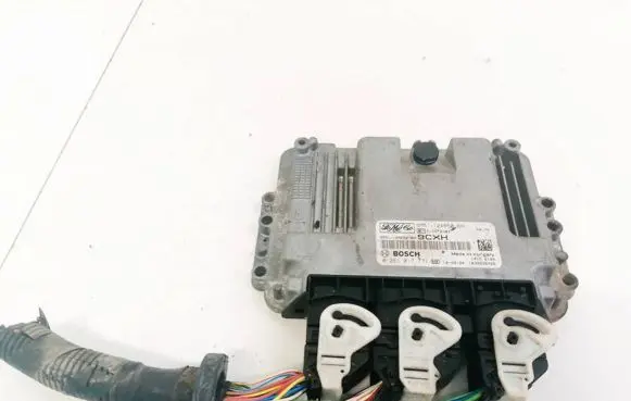 Ford Focus Engine control unit/module 9M5112A650BH 9M51-12A650-BH