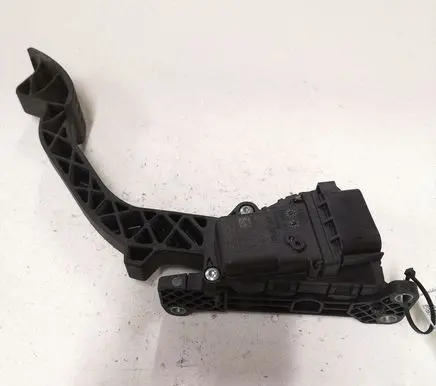 Ford Focus C-MAX Accelerator throttle pedal 3M519F836AF 6PV00864110