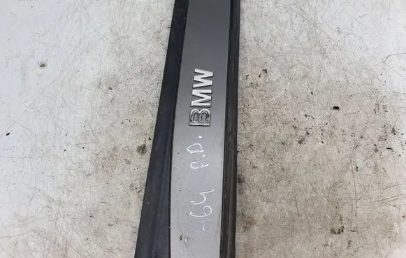 BMW 5 E60 E61 Front sill trim cover 51477034304 51477074510 22339910