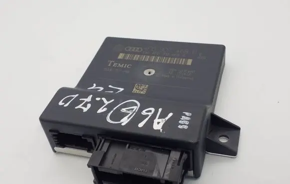 Audi A6 S6 C6 4F Gateway control module 4F0907468D 4F0910468A
