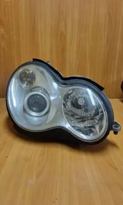 Mercedes-Benz C W203 Headlight/headlamp A2038204061 0301166676