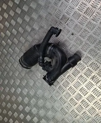 Audi Q5 SQ5 FY Air intake hose/pipe 05L129635A 04L129661E