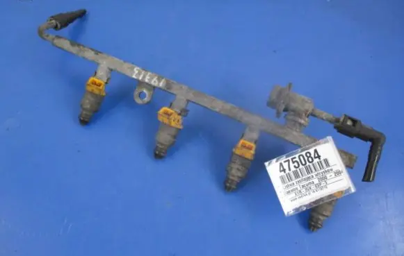 Chevrolet Tacuma Fuel main line pipe