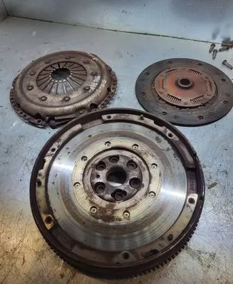 Volkswagen PASSAT B5.5 Clutch set kit 2221004007
