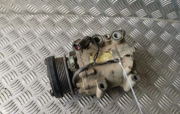 Ford Focus Air conditioning (A/C) compressor (pump)