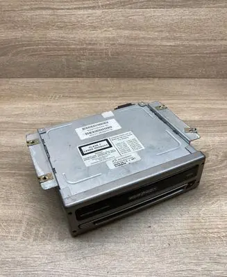 Mitsubishi Pajero Navigation unit CD/DVD player 3166848 4829419