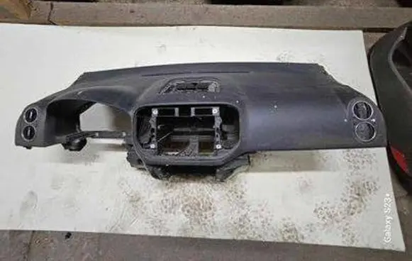 Volkswagen Golf Plus Dashboard 5M1858295 1155D300655