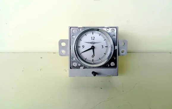 Chrysler 300 - 300C Clock 04602626AB