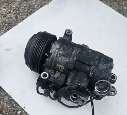 BMW 5 E60 E61 Air conditioning (A/C) compressor (pump) 6SBU14C447260 6SBU14C4472601851