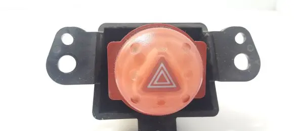 Nissan Almera Tino Hazard light switch 06016