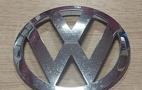 Volkswagen Crafter Manufacturer badge logo/emblem 7E0853601 7H0853601