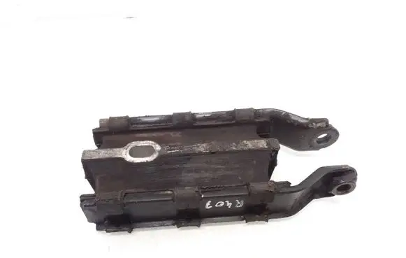 Volvo XC60 Engine mount bracket 8G9N6P082BA