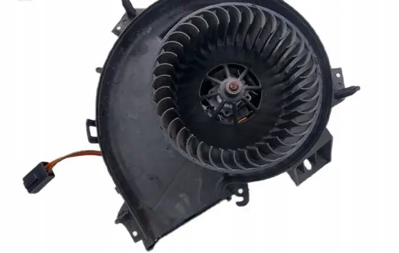 Opel Corsa C Front door blower motor 006453T