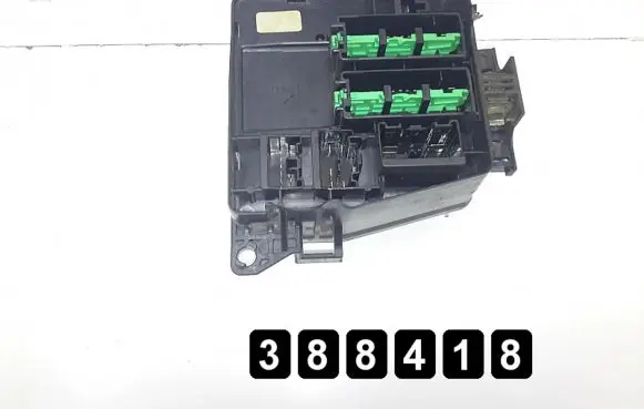 Mazda Premacy Fuse module pa66ppe
