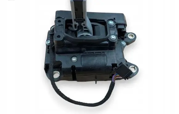 Audi RS5 Gear selector/shifter in gearbox 8W1
