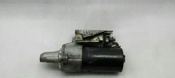 Mercedes-Benz R W251 Starter motor A0061510501