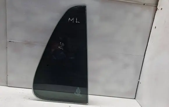 Mercedes-Benz ML W163 Rear vent window glass A1637351009