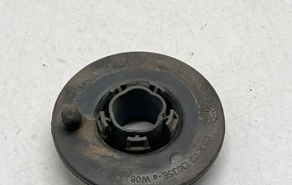 Skoda Octavia Mk3 (5E) Rear coil spring rubber mount 5Q0512297D