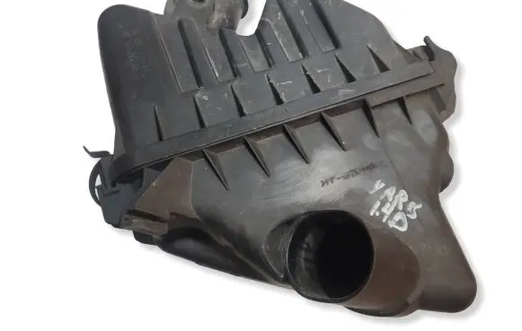 Toyota Yaris Air filter box 177033050 1001411580 3317