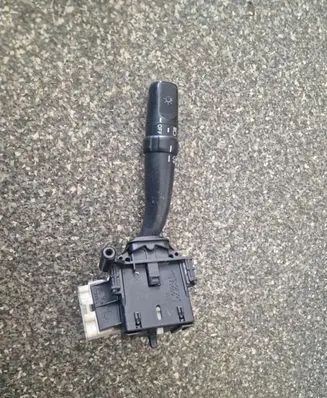 Toyota Avensis Verso Indicator stalk